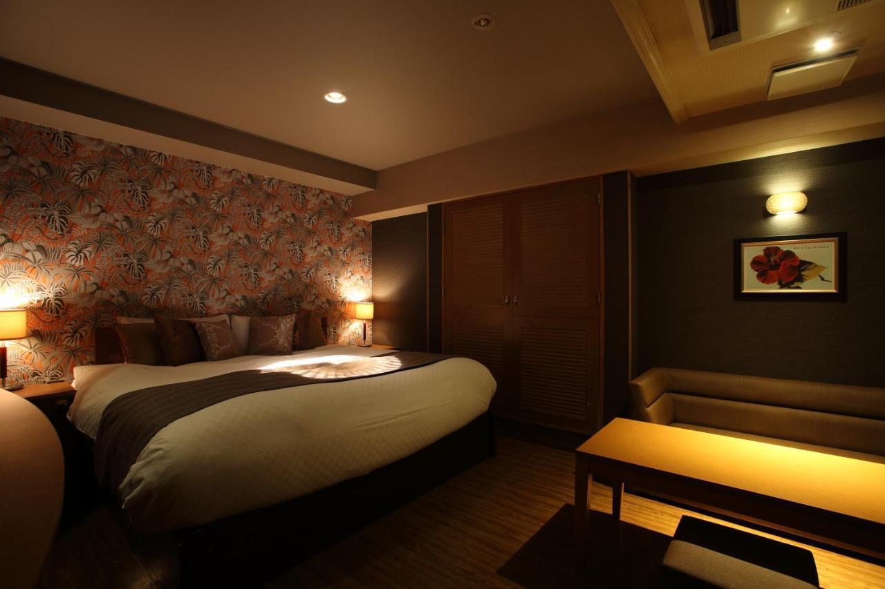 Fukuoka Chapel Coconuts Hotel Ipolani מראה חיצוני תמונה